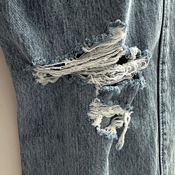 Hollister Blue Distressed Boyfriend Jeans 000 - Picture 3 of 4